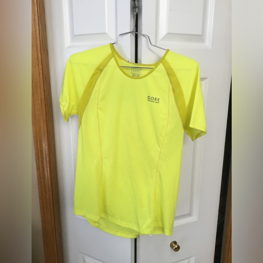 Lady’s running shirt